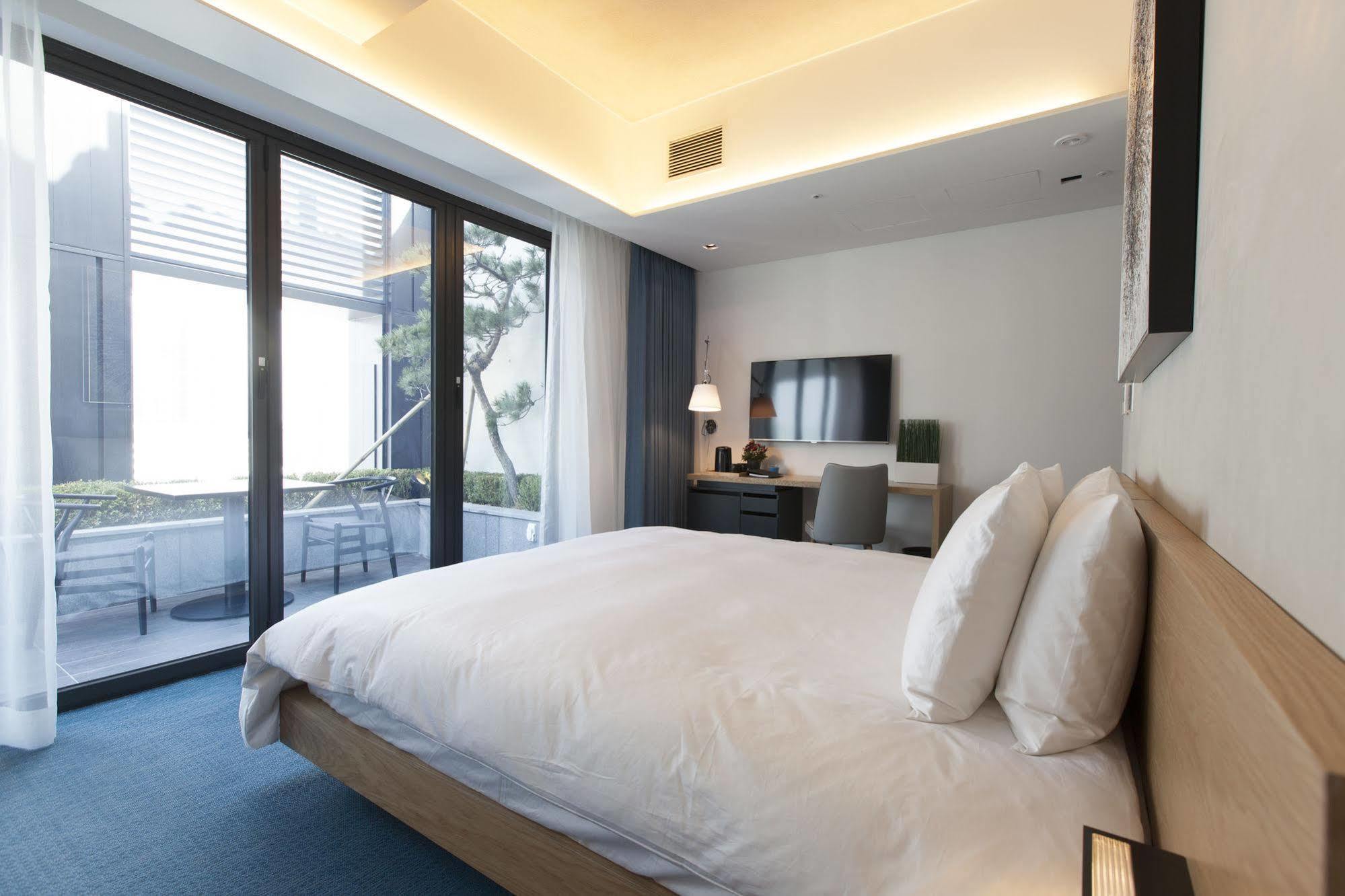 Stayb Hotel Myeongdong Seul Esterno foto